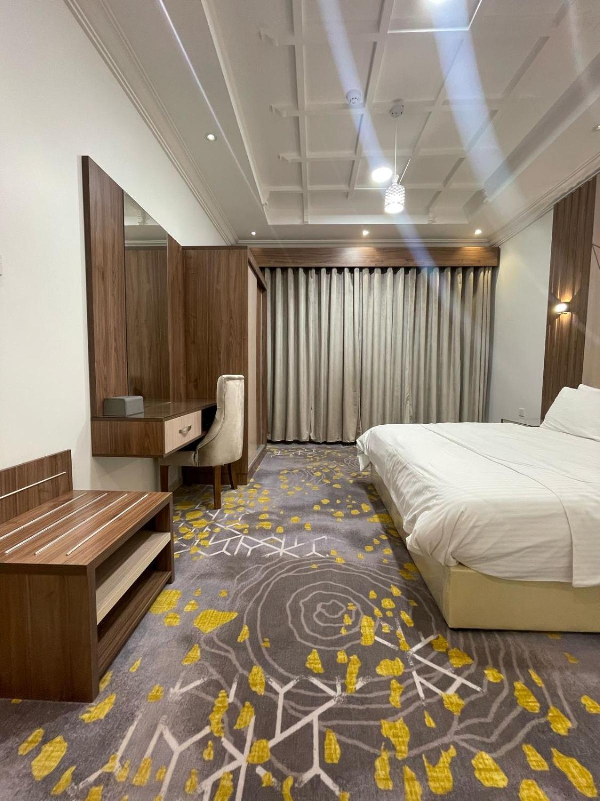 أبها ريجنسي Hotel Екстериор снимка